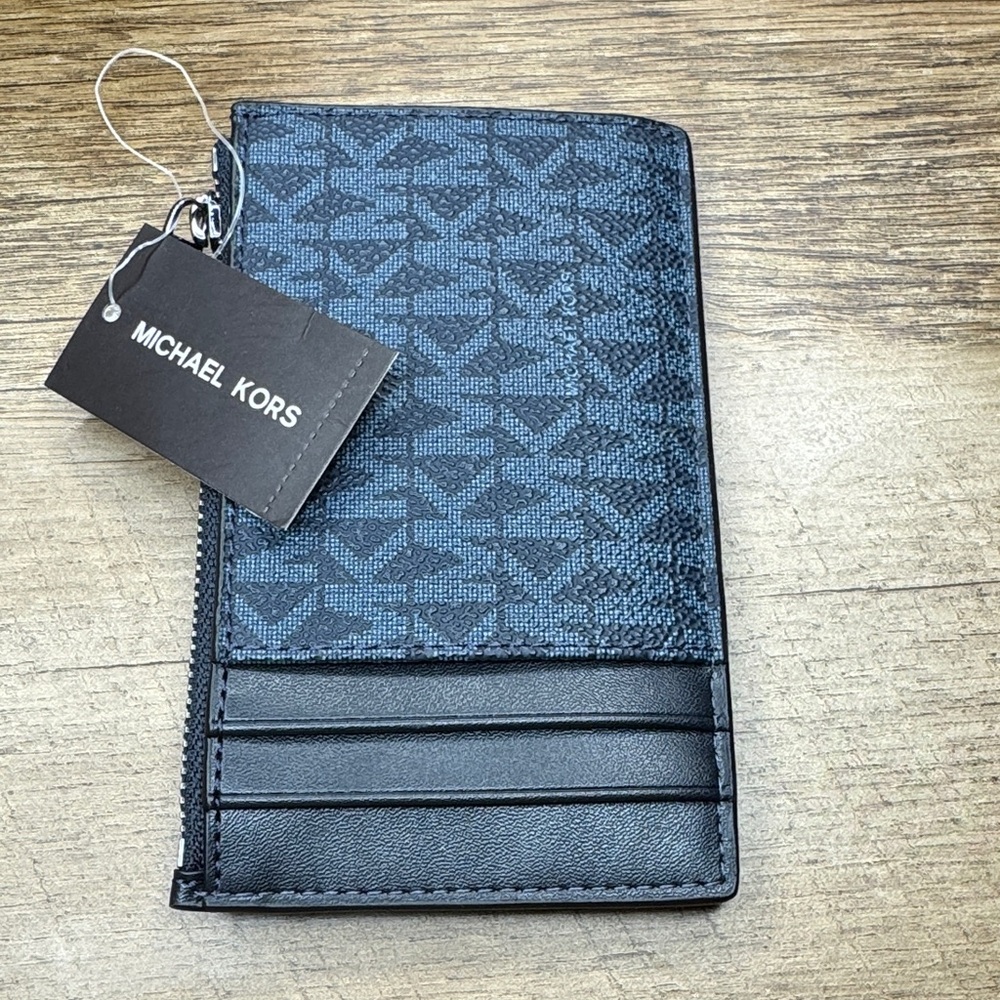 Michael Kors Cooper Lunch Box and Slim Zip Wallet Admiral Navy Set - Picture 9 of 10